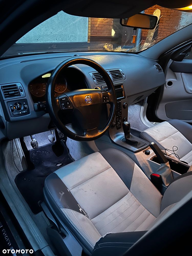 Volvo V50 1.6D - 12