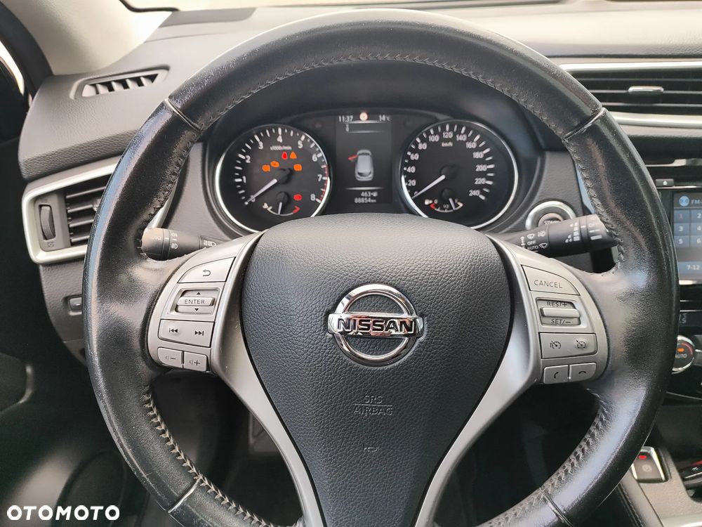 Nissan Qashqai 1.2 DIG-T N-Connecta EU6 - 10