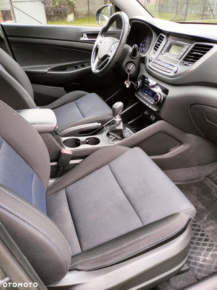 Hyundai Tucson 1.7 CRDI BlueDrive Classic 2WD - 11