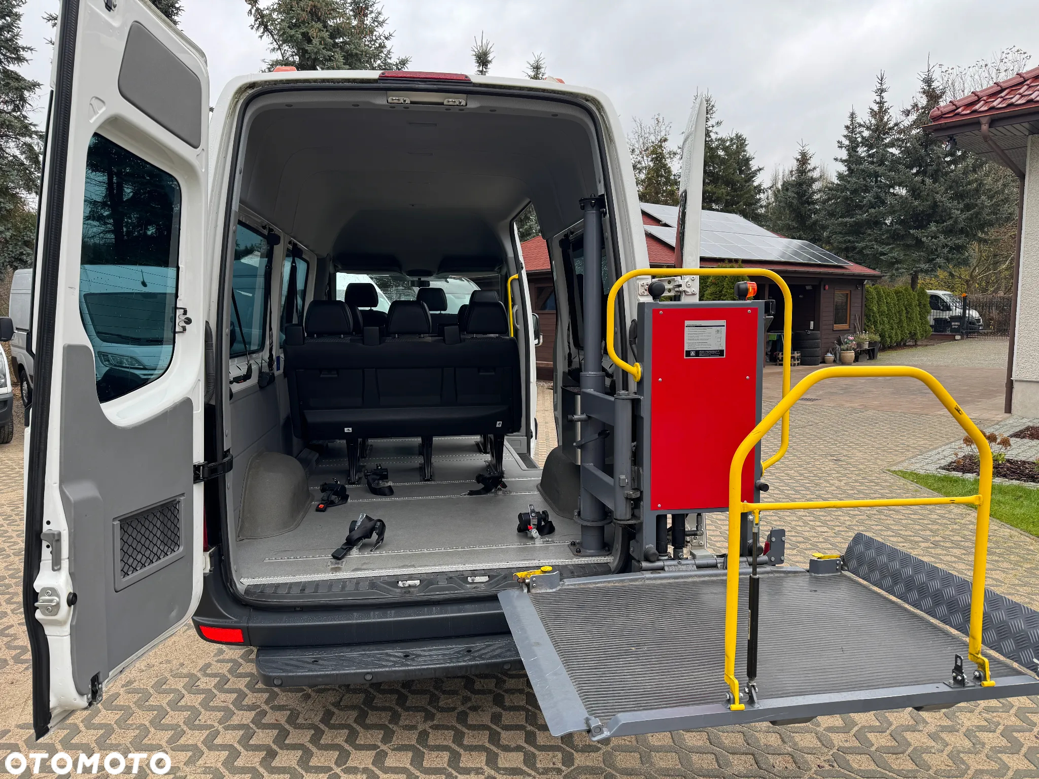 Volkswagen Crafter 30 TDI BMT - 13