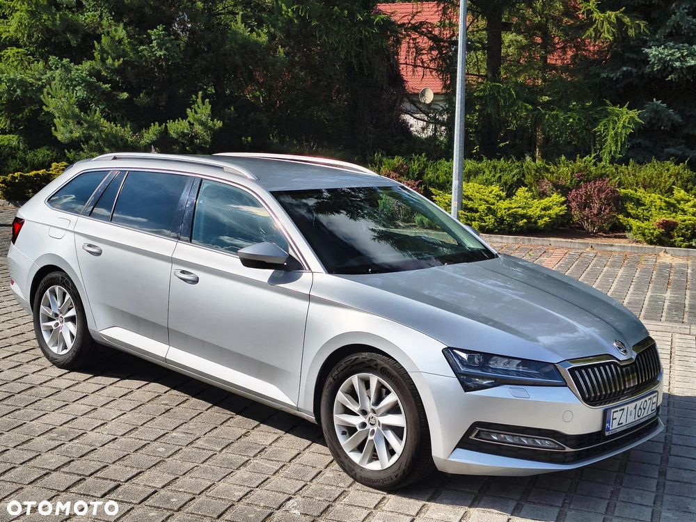 Skoda Superb 2.0 TDI DSG Premium Edition - 4