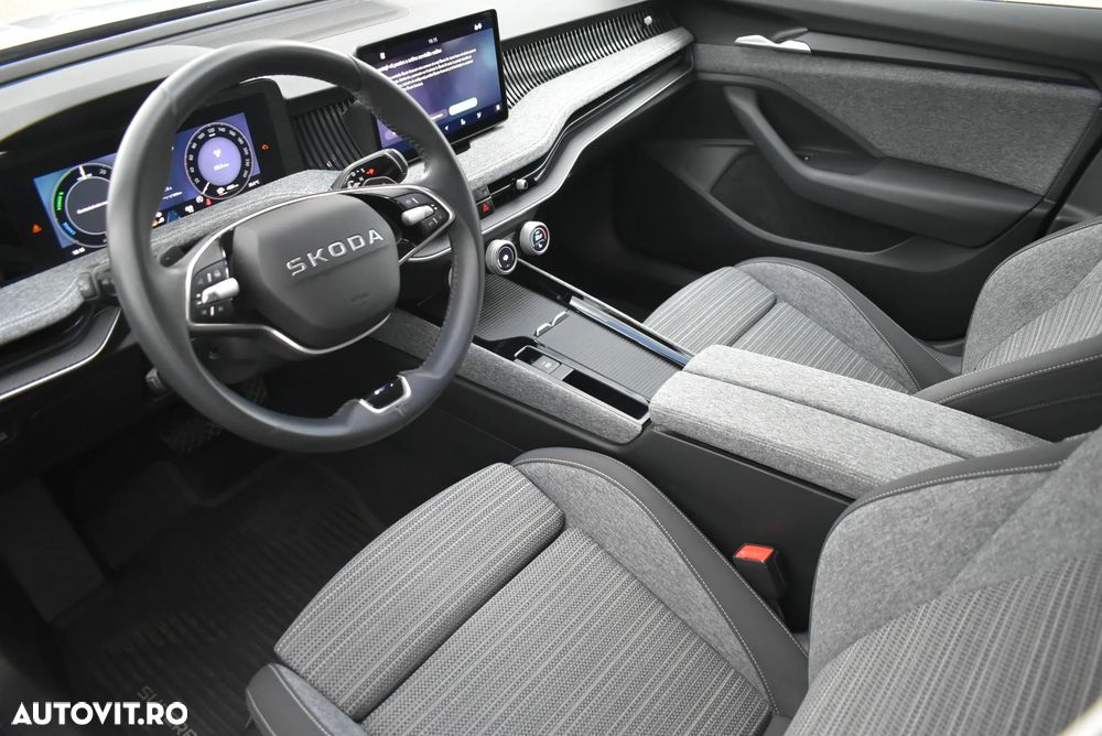 SKODA Superb 2025 — imagine 6