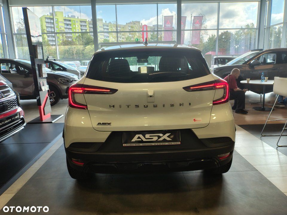 Mitsubishi ASX - 4