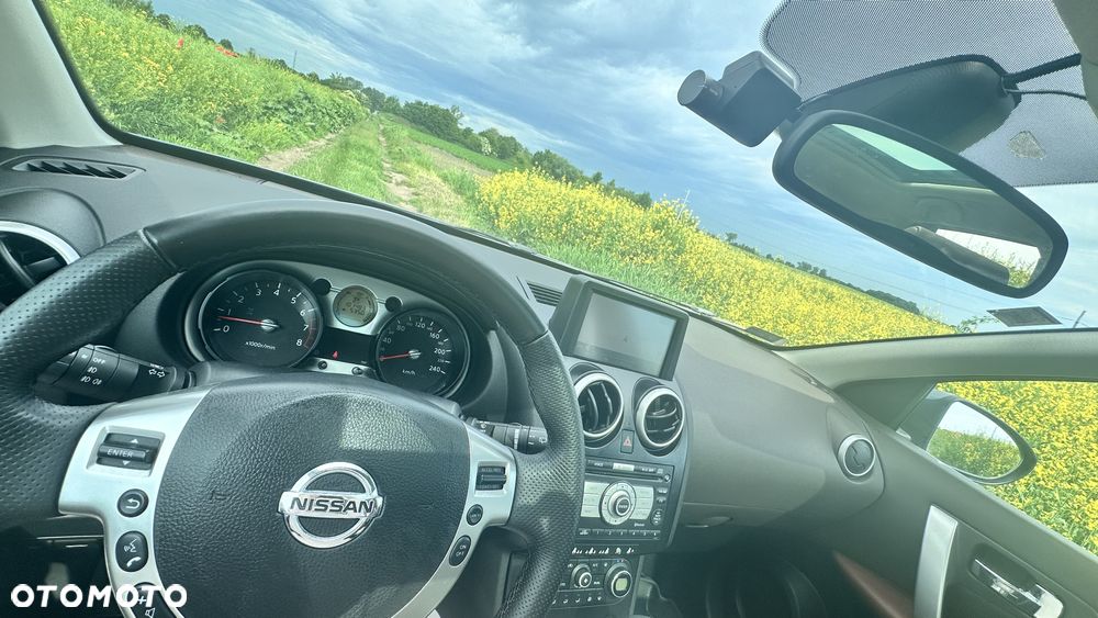 Nissan Qashqai 2.0 4x4 Tekna Premium CVT - 3