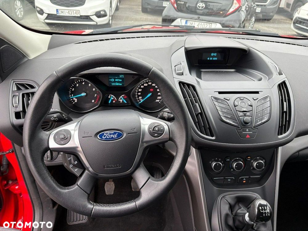 Ford Kuga 1.5 EcoBoost 2x4 Cool & Connect - 16