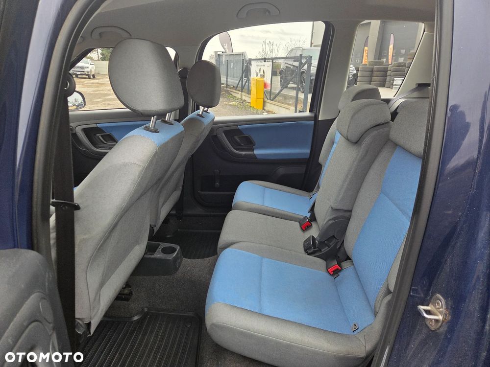 Skoda Roomster 1.2 TSI FAMILY - 11