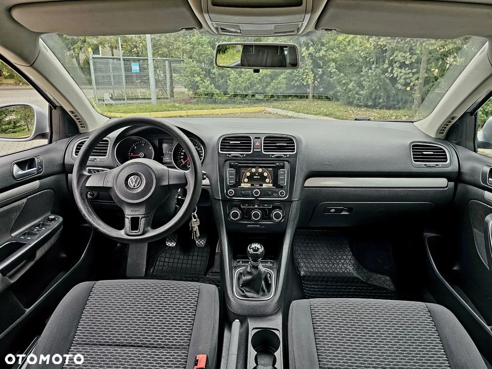Volkswagen Golf 1.6 TDI DPF BlueMotion Technology Comfortline - 5