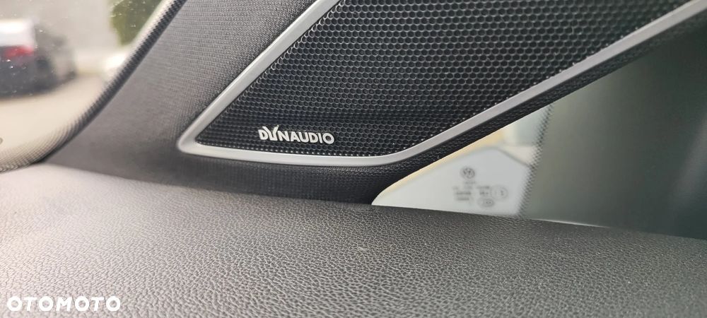 Volkswagen Golf 2.0 TDI SCR DSG Highline - 21