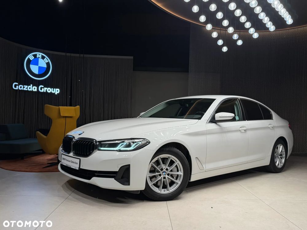 BMW Seria 5 530i xDrive - 1