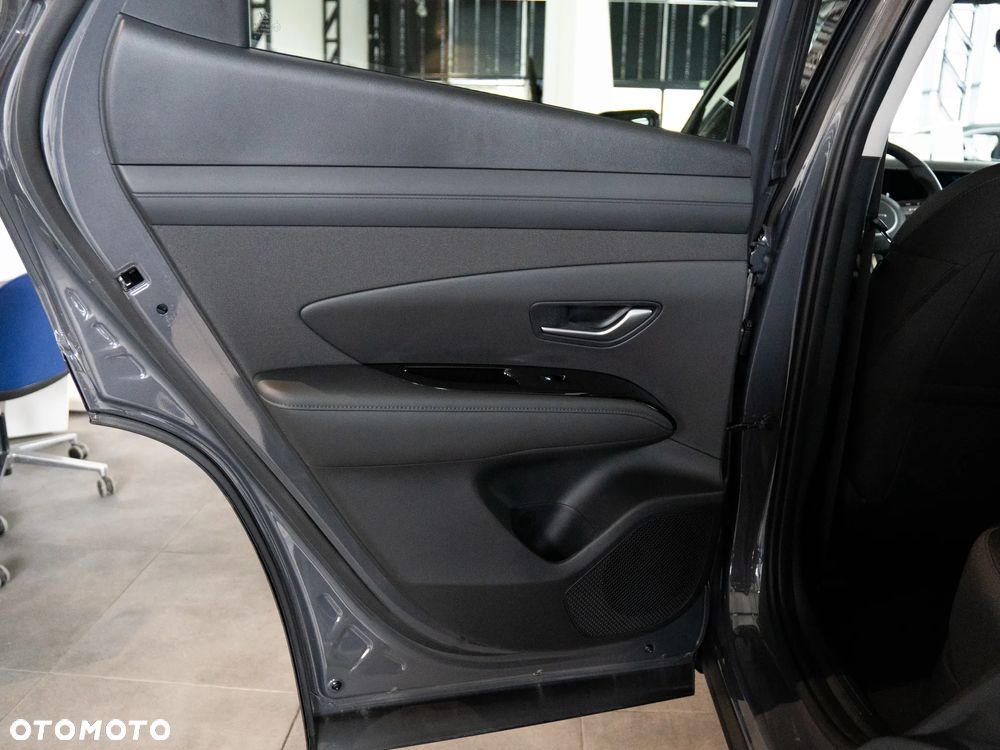 Hyundai Tucson 1.6 T-GDi HEV Smart 2WD - 37