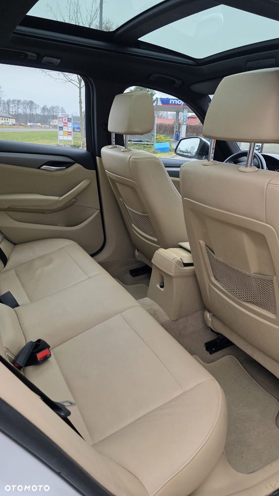 BMW X1 xDrive25d - 15