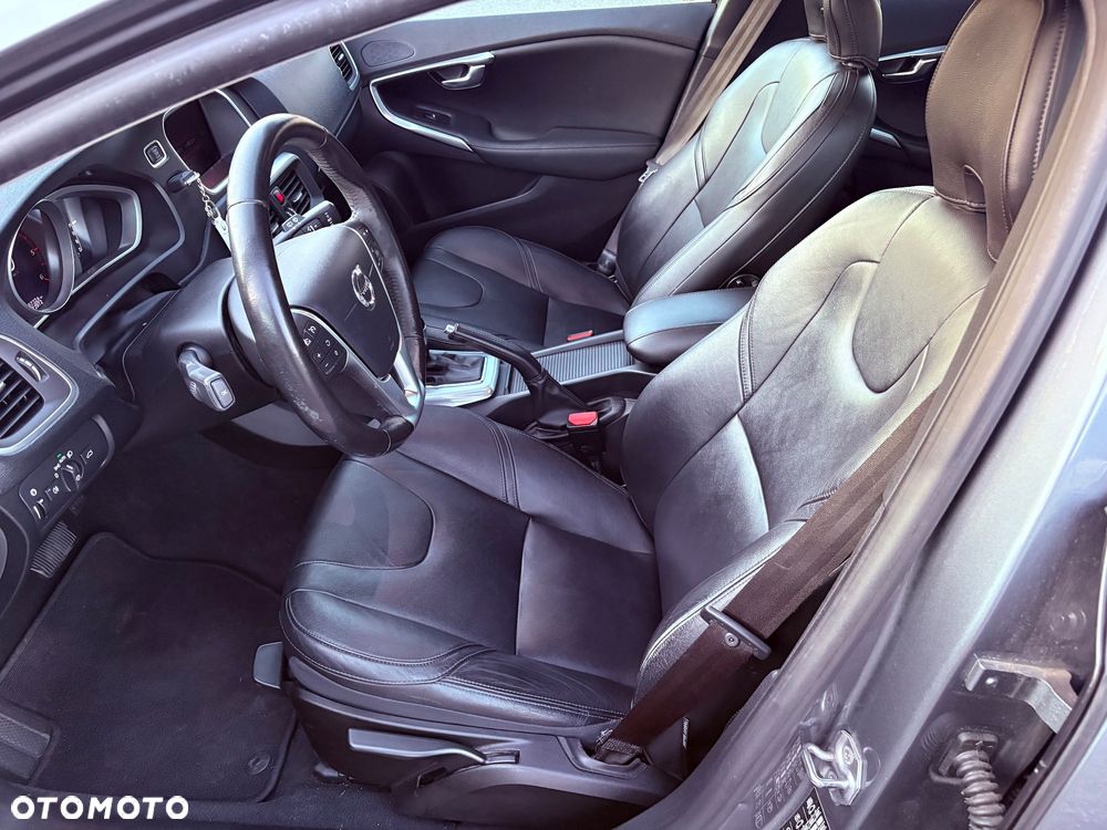 Volvo V40 D2 Geartronic Inscription - 15
