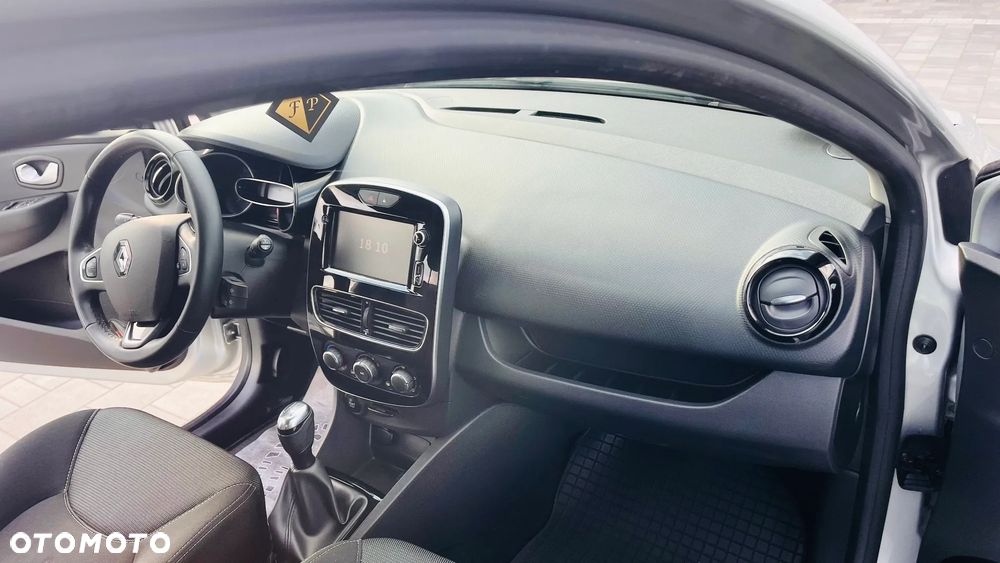 Renault Clio 0.9 Energy TCe Limited - 16