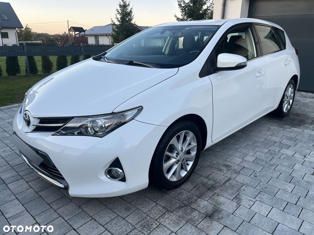Toyota Auris - 32