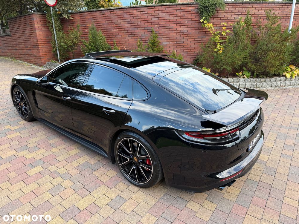 Porsche Panamera GTS GPF - 5