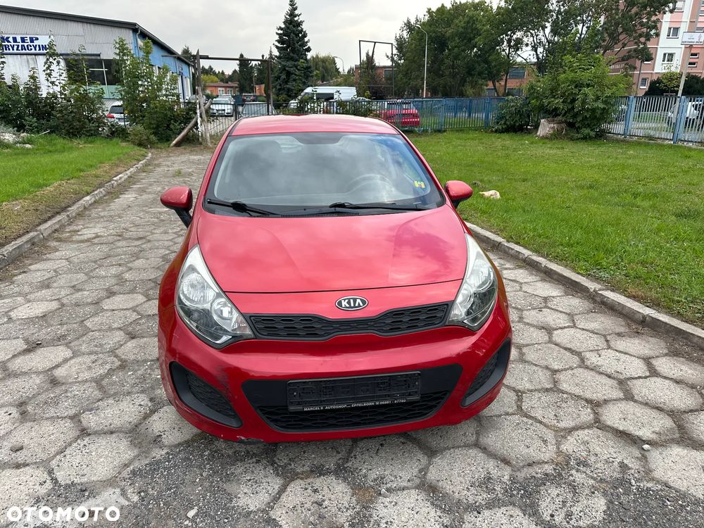 Kia Rio 1.4 M - 7