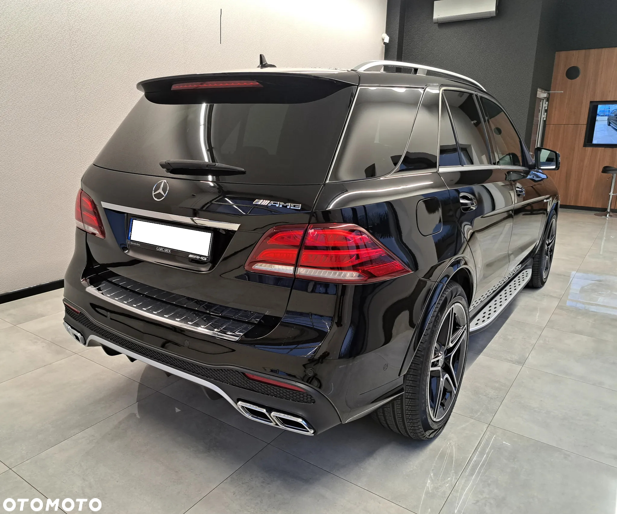 Mercedes-Benz GLE - 7