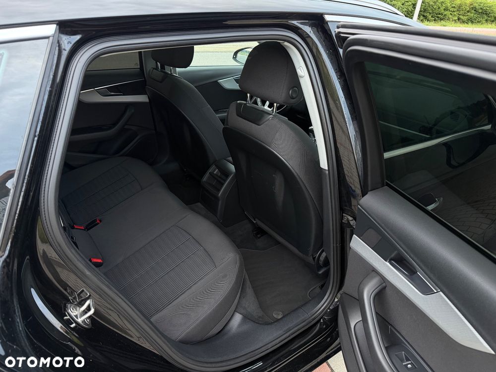 Audi A4 Avant 2.0 TDI - 11