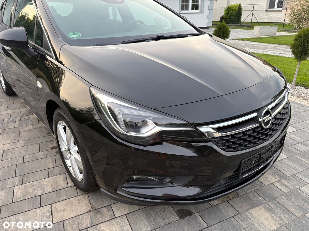 Opel Astra 1.4 Turbo Innovation - 24