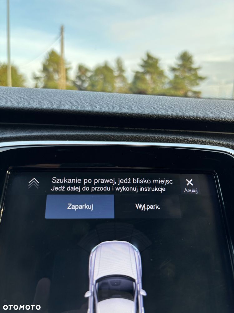 Volvo XC 90 D5 AWD Momentum - 27