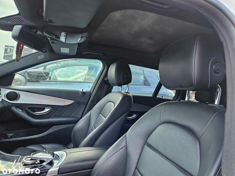 Mercedes-Benz Klasa C 220 d T 9G-TRONIC AMG Line - 17