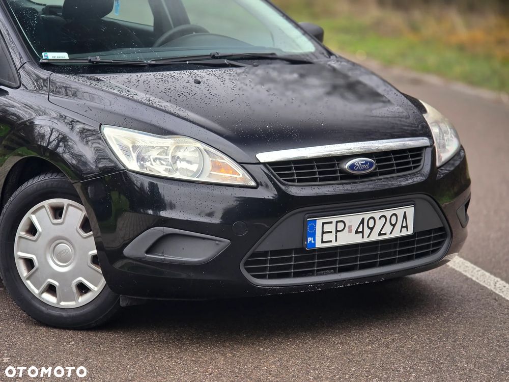 Ford Focus 1.6 Trend - 33