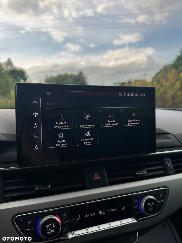 Audi A4 Avant - 23