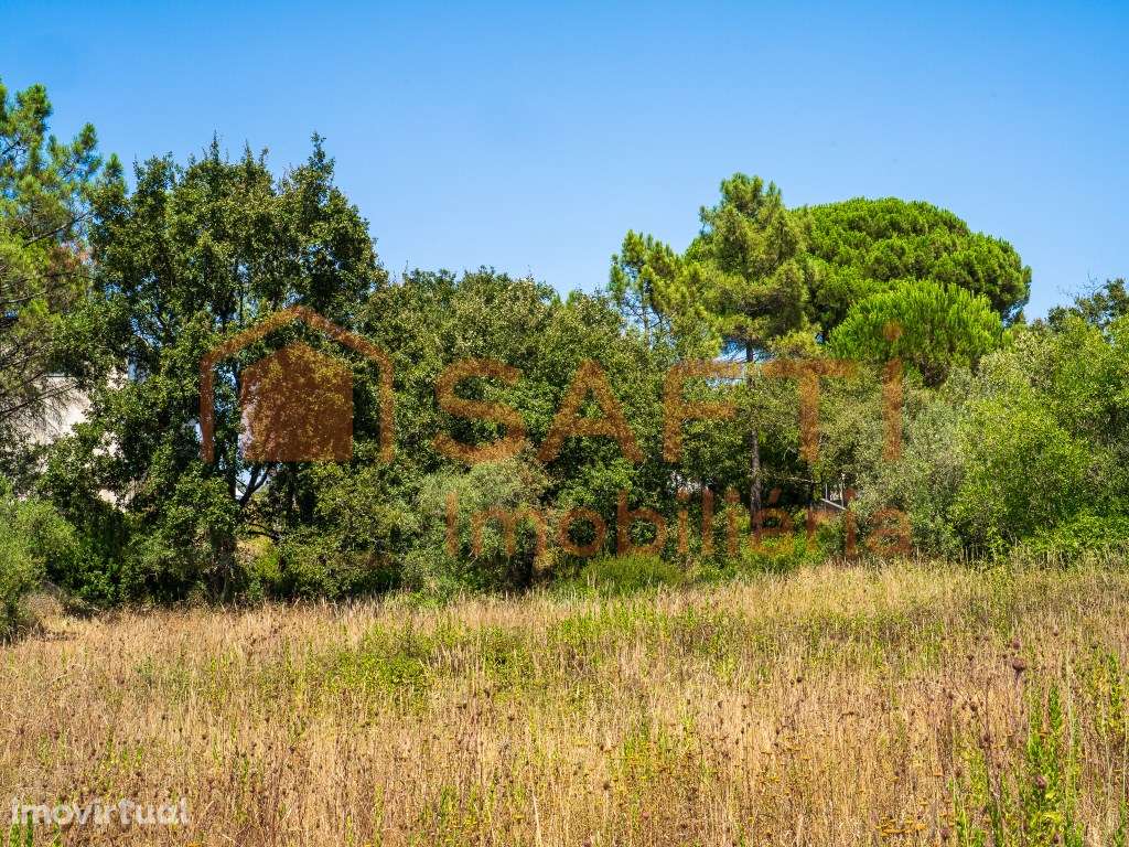 Terreno para construção - Grande imagem: 2/17