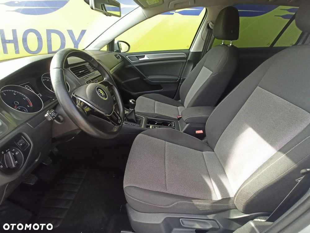 Volkswagen Golf 1.6 BlueTDI Comfortline - 8