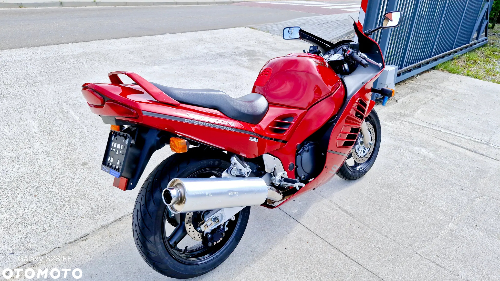 Suzuki RF - 21