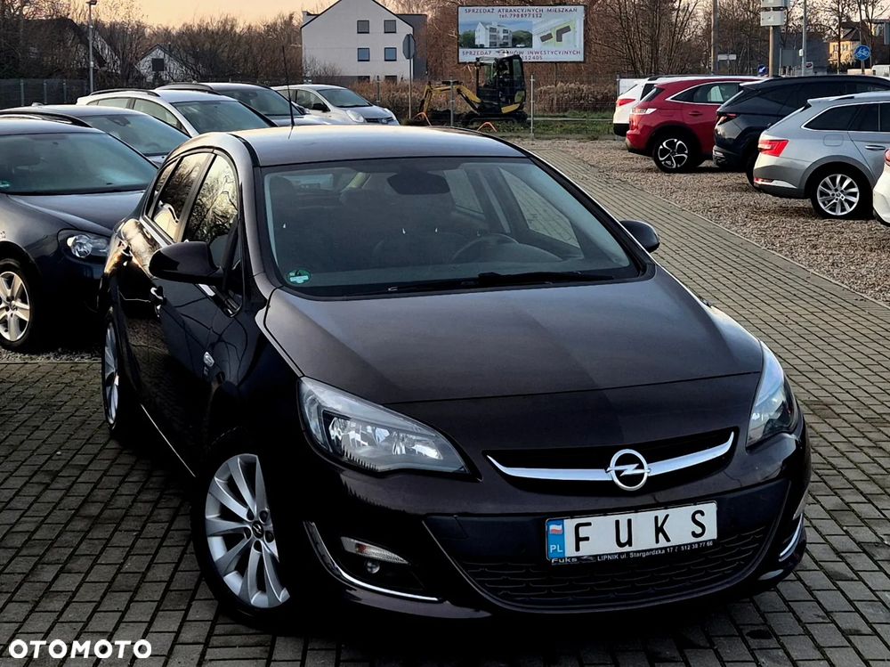 Opel Astra 1.4 Turbo 150 Jahre - 12