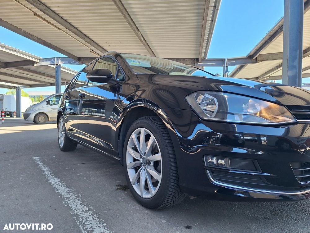 Volkswagen Golf 1.6 TDI DPF BMT Highline - 29