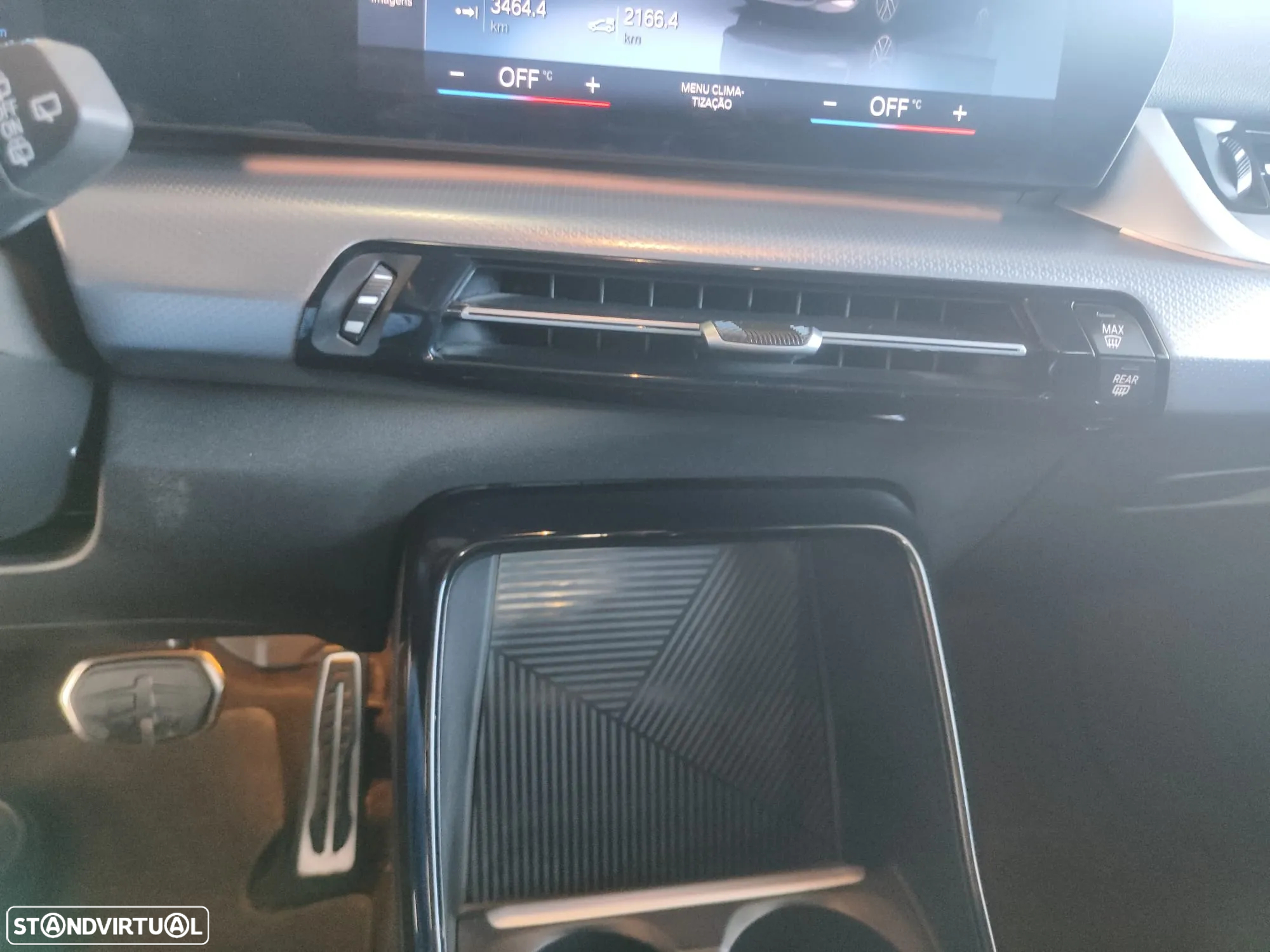BMW 225xe Active Tourer e xDrive Pack Desportivo M - 36