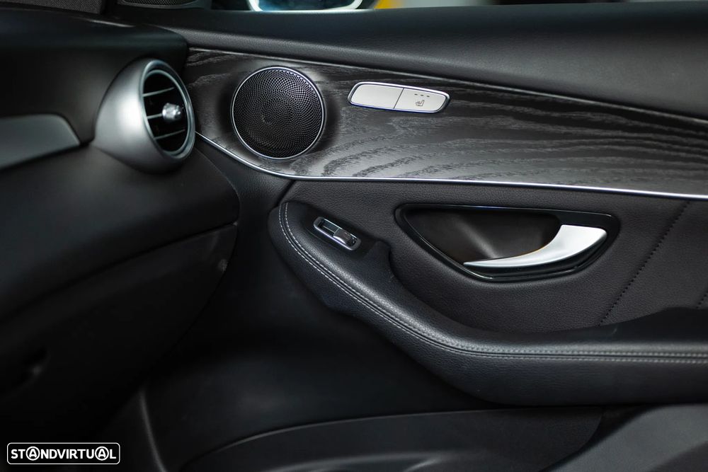 Mercedes-Benz GLC 300 e Coupé 4Matic - 16