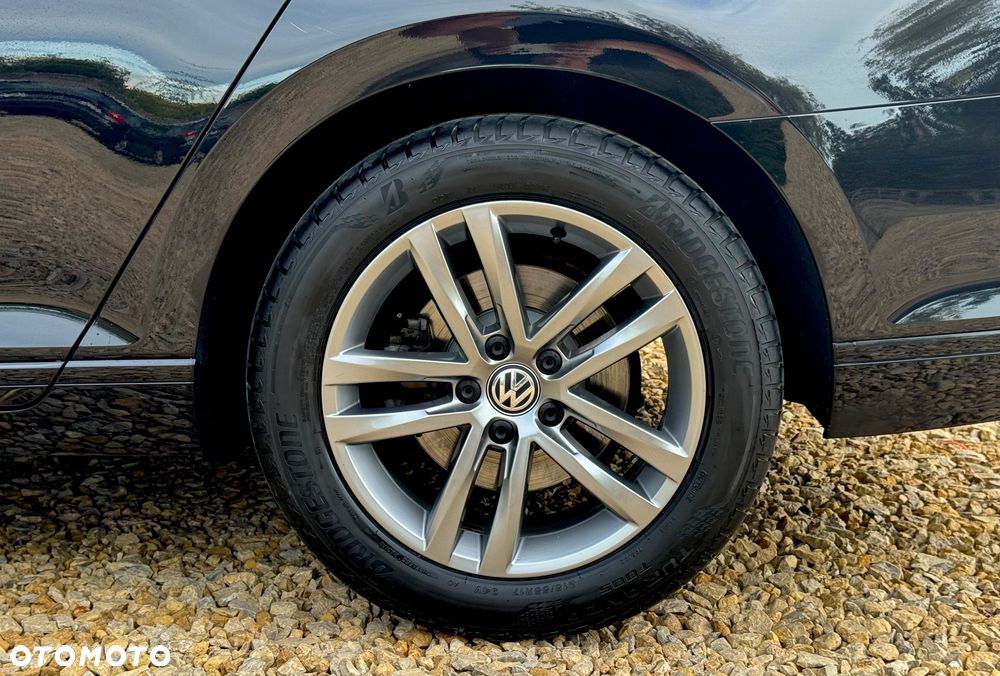 Volkswagen Passat 2.0 TDI (BlueMotion Technology) Comfortline - 10