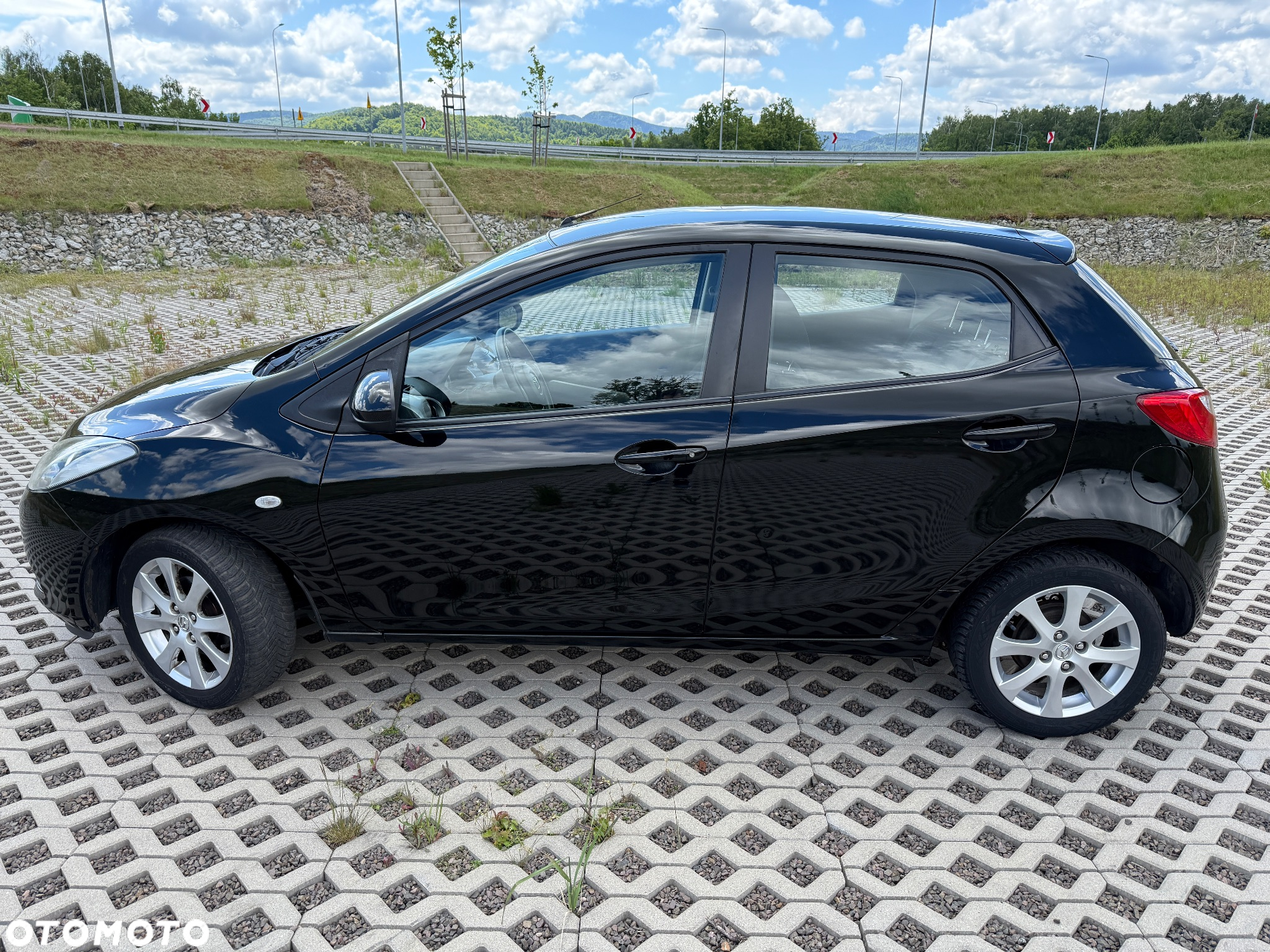 Mazda 2 1.3 Comfort - 2