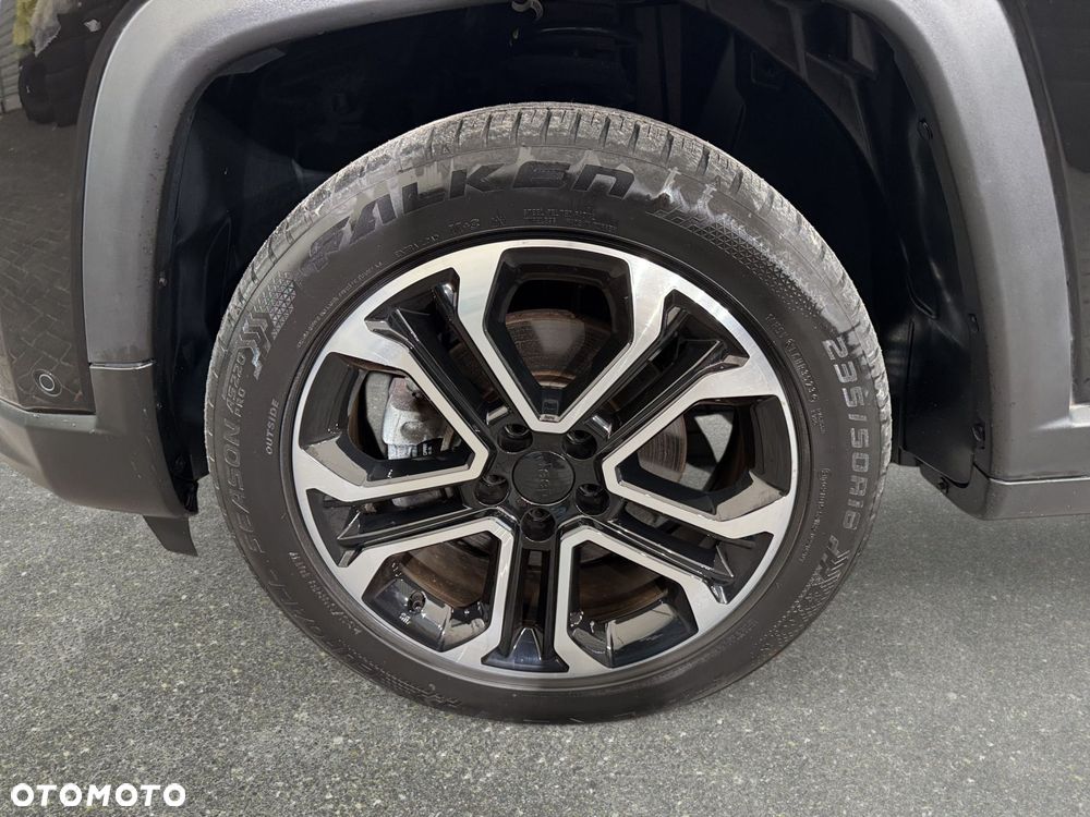 Jeep Compass - 11