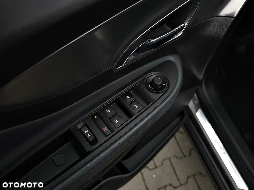 Opel Mokka 1.4 T Cosmo S&S - 35