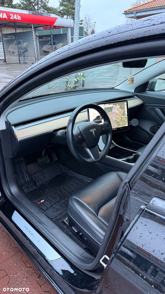 Tesla Model 3 Long Range AWD - 5