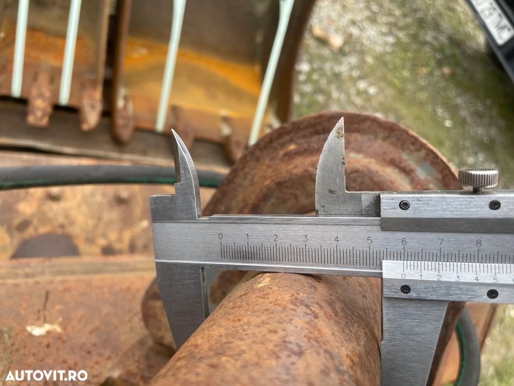 Cupa Taluz cu Inclinare Hidraulica latime de 2000 mm pentru excavatoare de 18-25 tone - 4