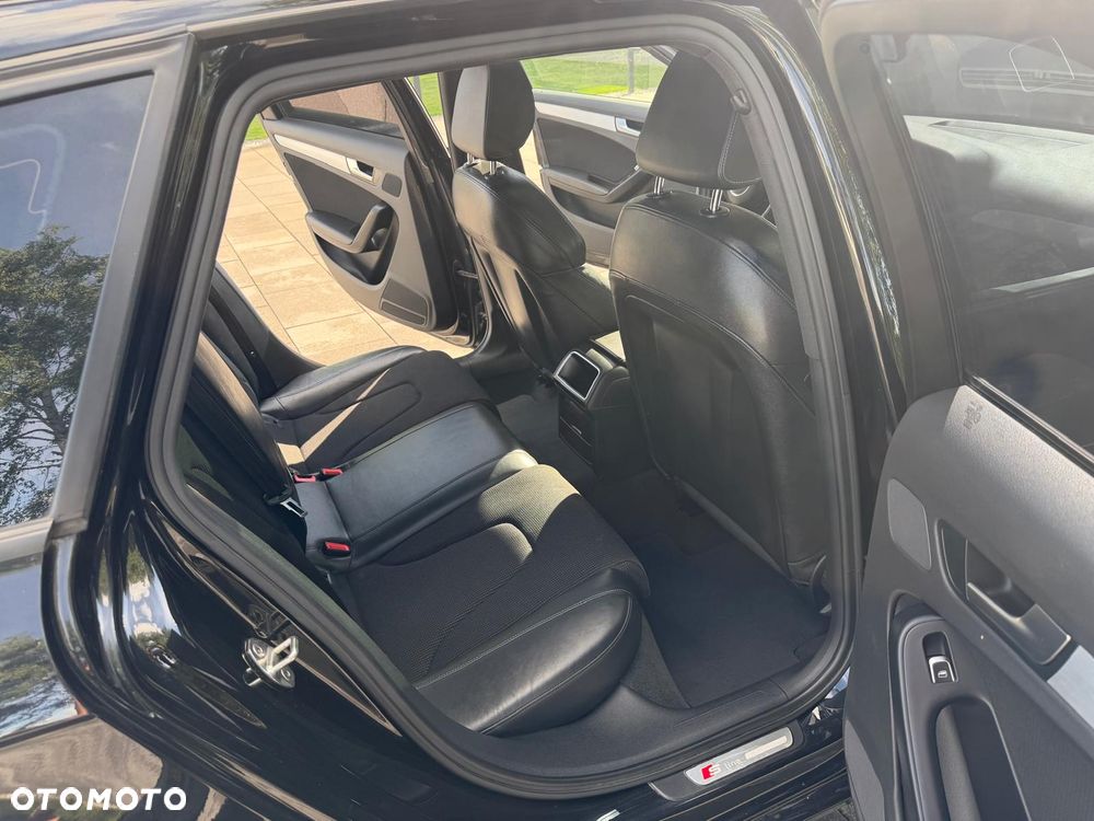 Audi A4 Avant 2.0 TDI - 16