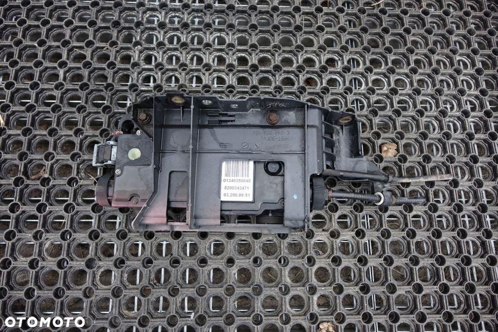 HAMULEC ELEKTRYCZNY RĘCZNY RENAULT SCENIC II 8200343471 - 2