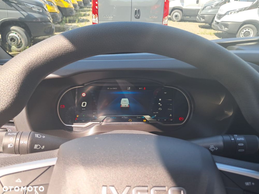 Iveco Daily - 12