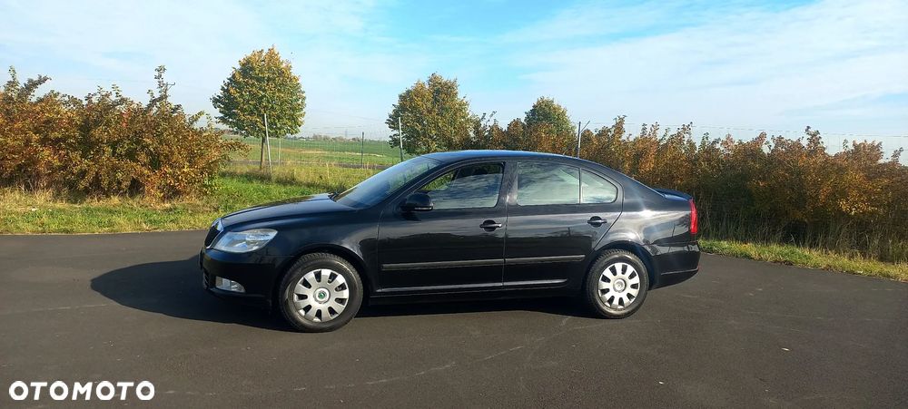 Skoda Octavia 1.6 TDI DPF Elegance - 2