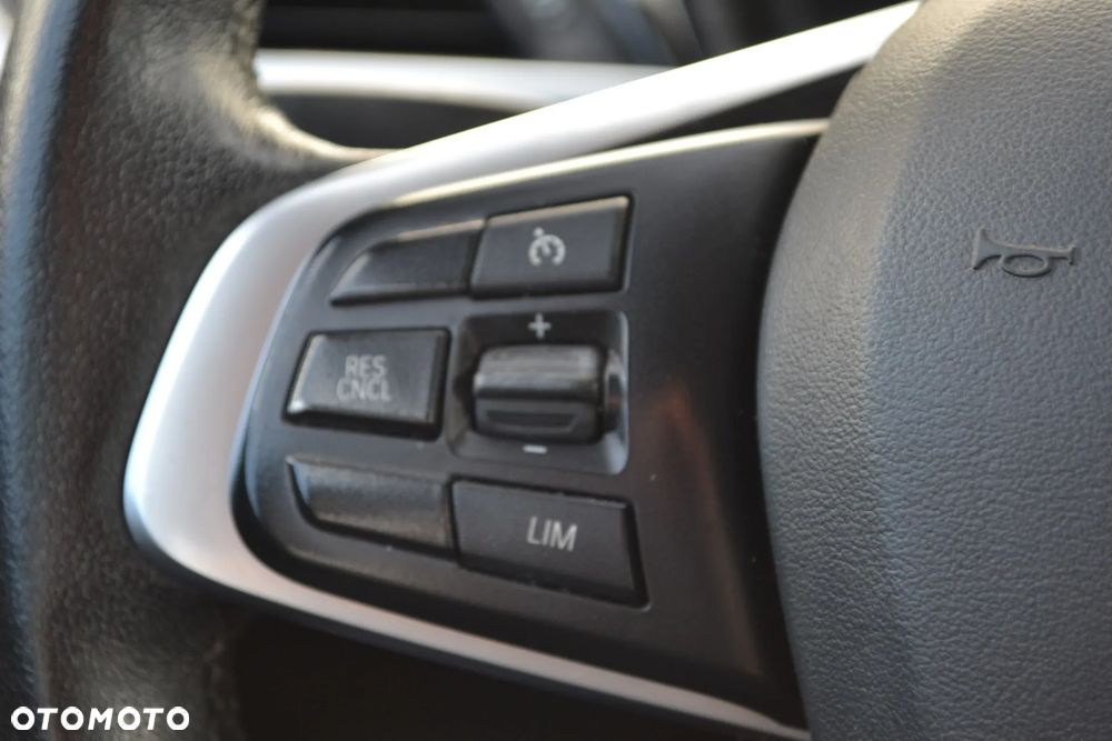 BMW X1 sDrive18d Sport Line - 20