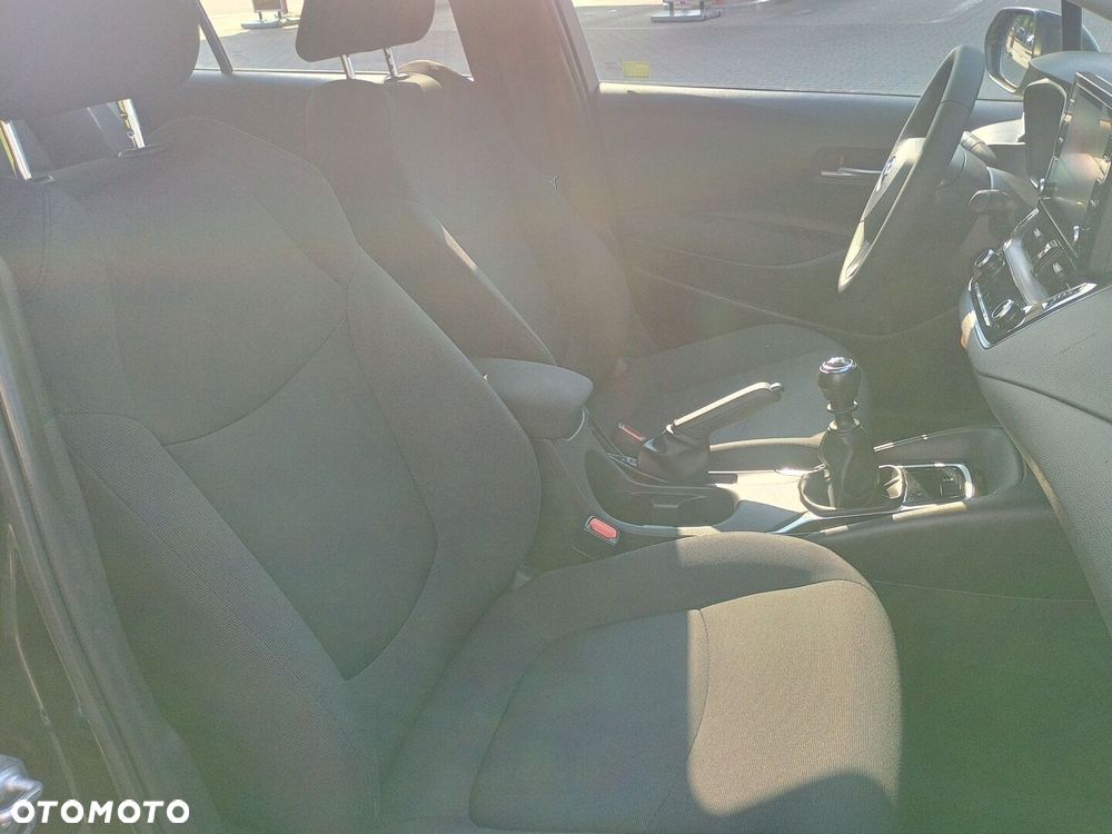 Toyota Corolla 1.5 Active - 12
