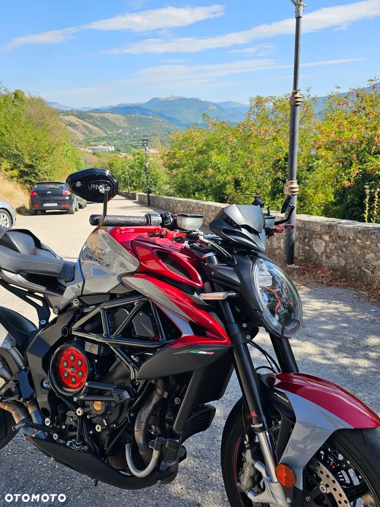 MV AGUSTA Brutale - 16