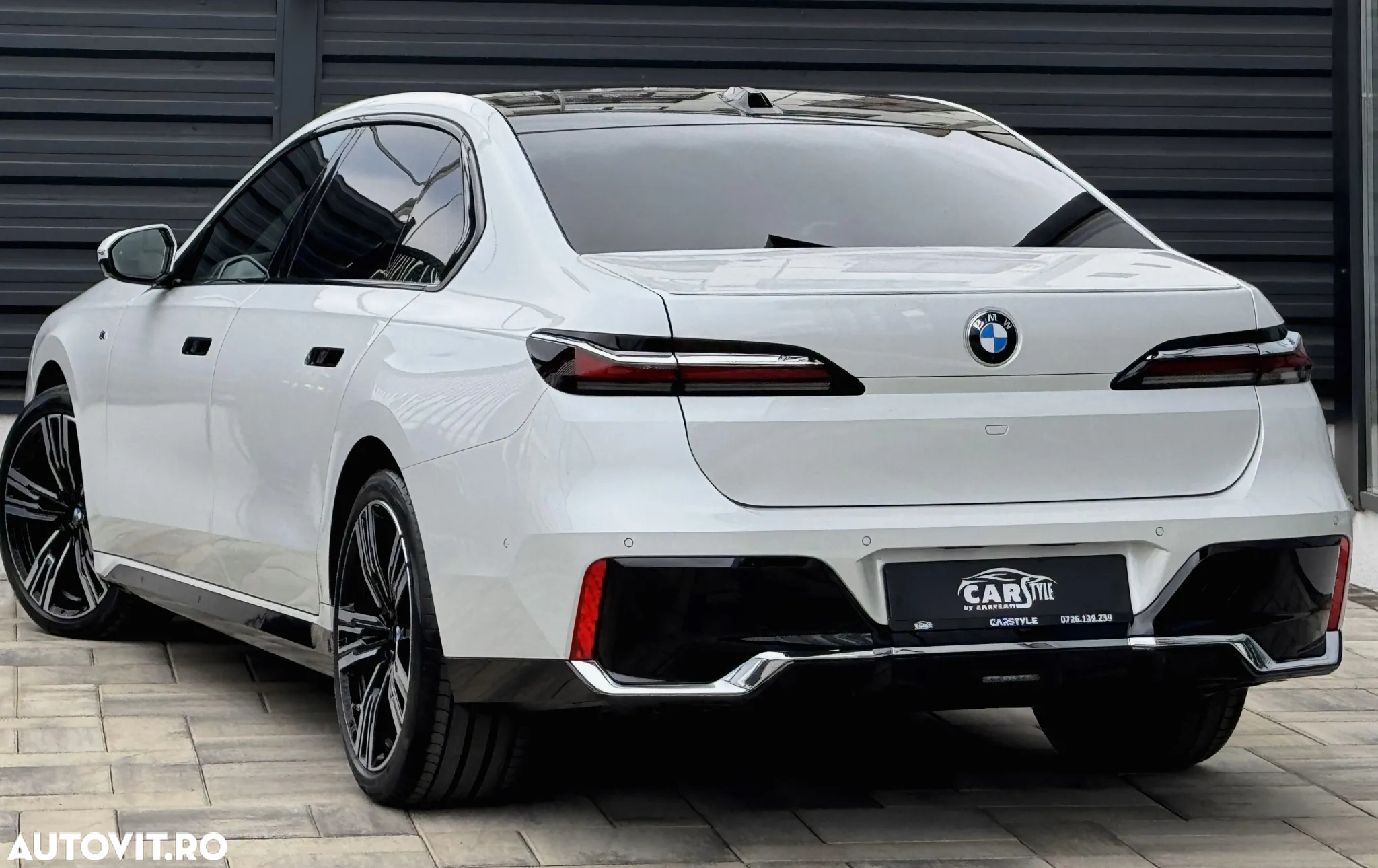 BMW Seria 7 740d xDrive MHEV - 2