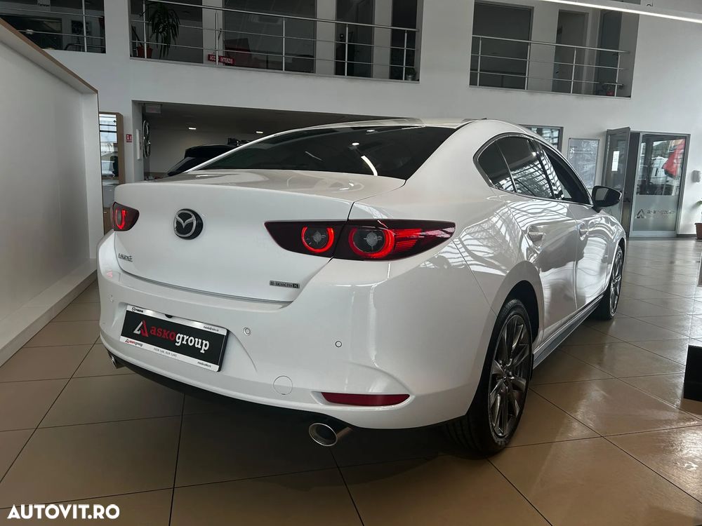 Mazda 3 e-Skyactiv X186 AT MHEV Exclusive-Line - 4