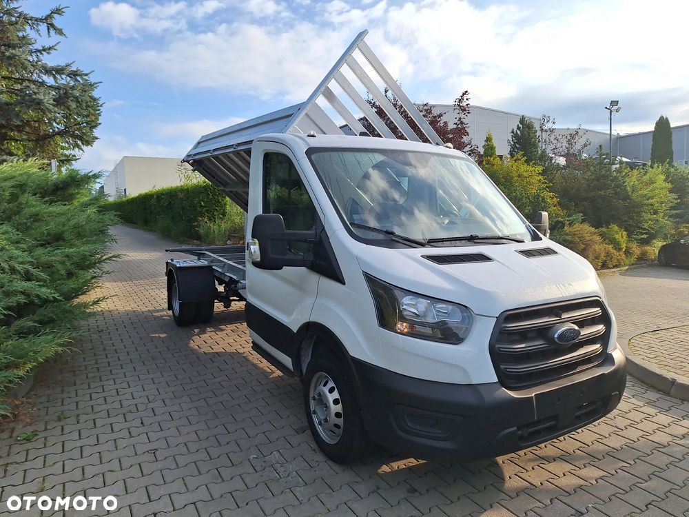 Ford Transit - 1